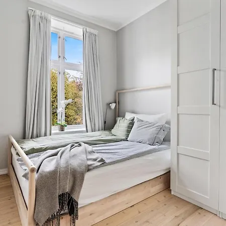 Classic, Unique And Charming - Popular Area Leilighet Oslo