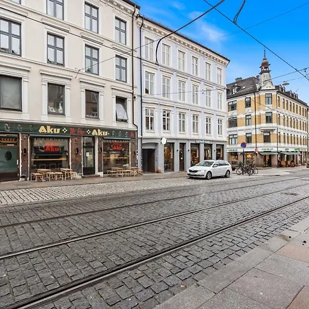 Classic, Unique And Charming - Popular Area
